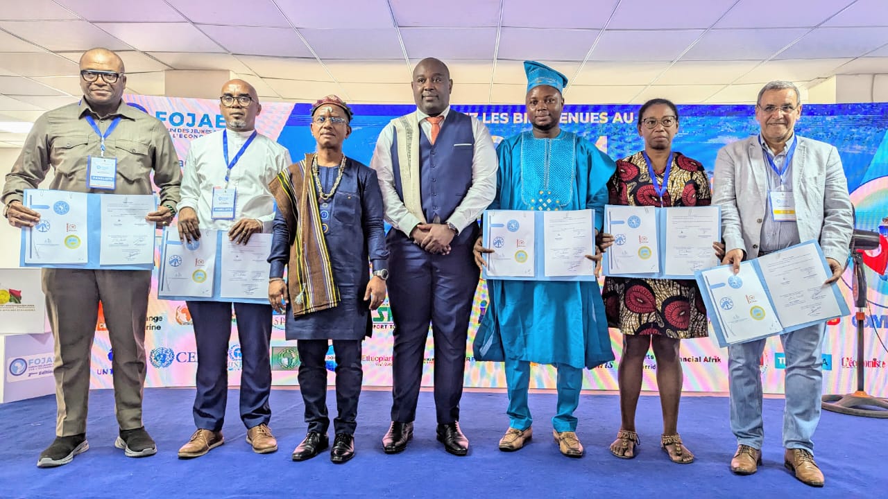 2ème édition du Forum des Jeunes Africains sur l’économie bleue (FOJAEB) -  Madagascar a relevé fièrement le défi (Les rideaux sont tombés le 19 avril 2025  à Toliara sur la 2ème édition du FOJAEB)